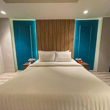The Bed By Boonjira Apartment Чонбури Екстериор снимка