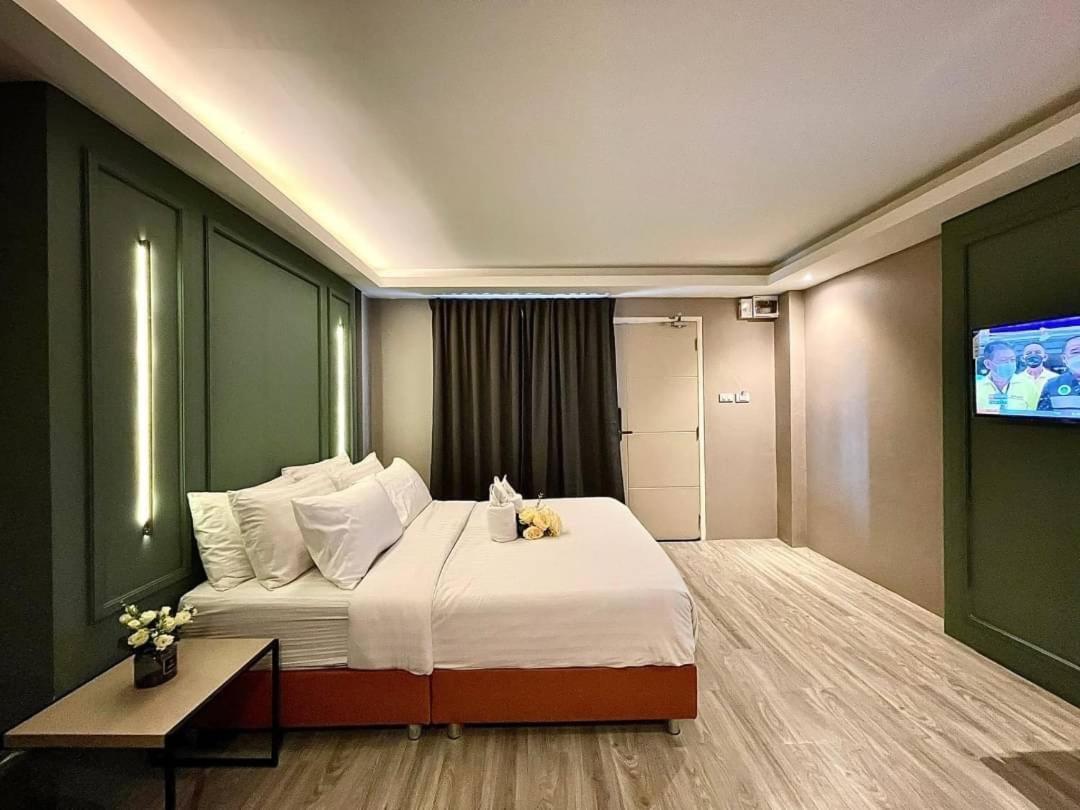 The Bed By Boonjira Apartment Чонбури Екстериор снимка